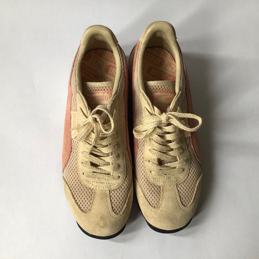 Vintage Tan & Pink PUMA Sneakers